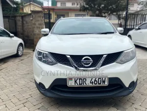 Nissan Qashqai 2017 White