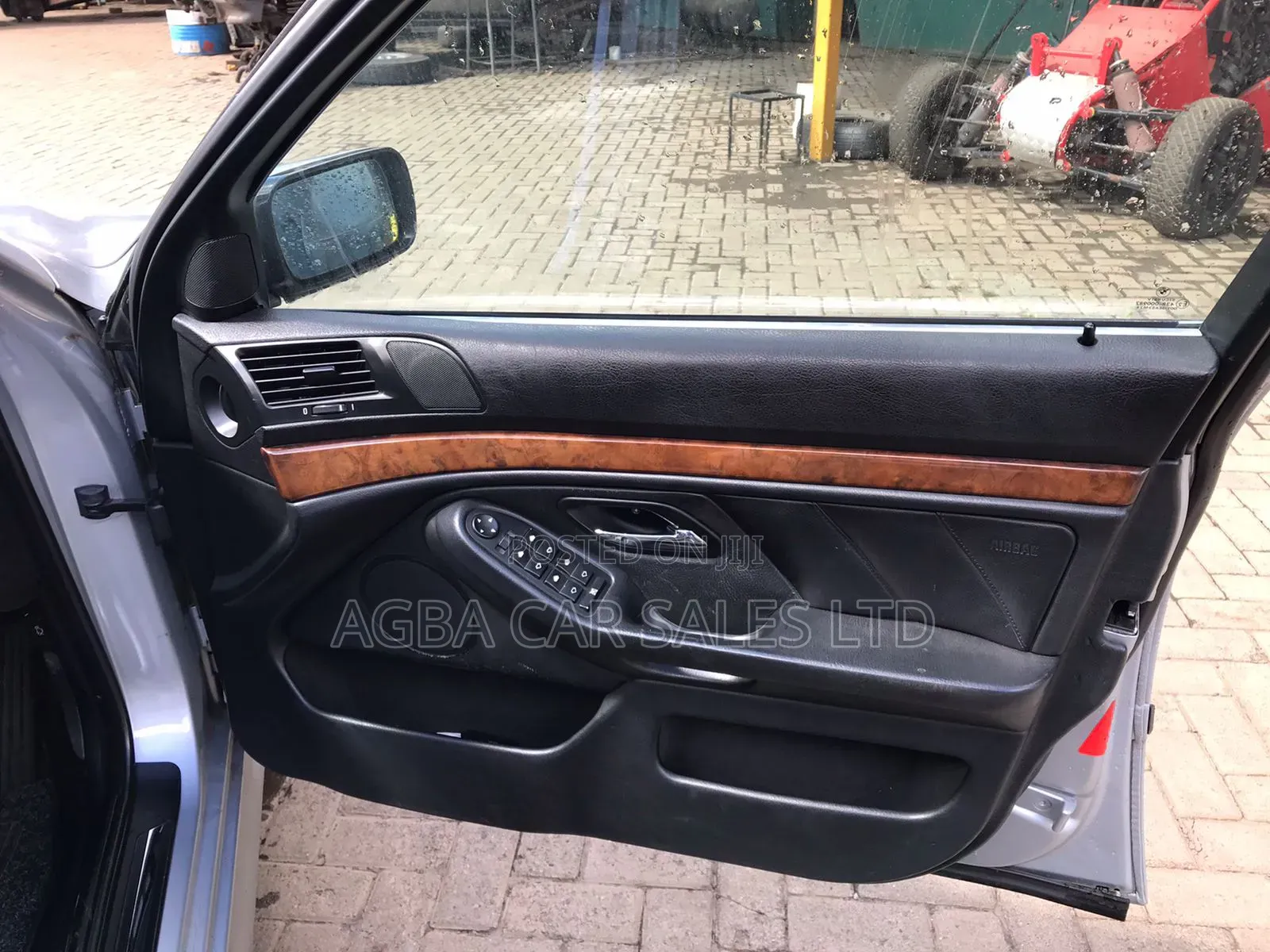 BMW 523i 1998 Blue