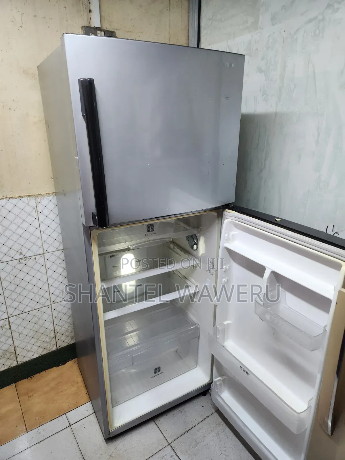 Samsung Specious Double Door Fridge 350litres