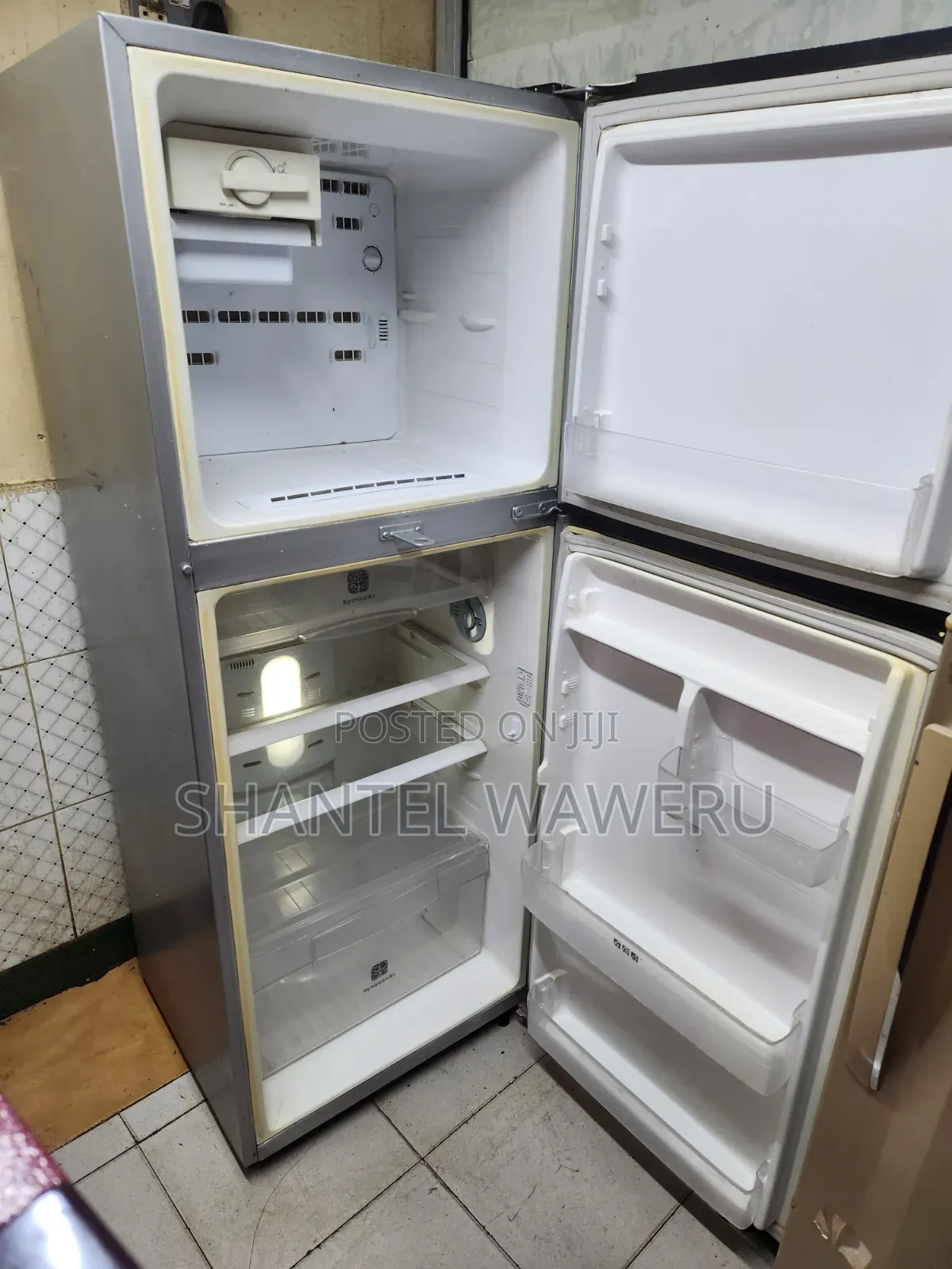 Samsung Specious Double Door Fridge 350litres