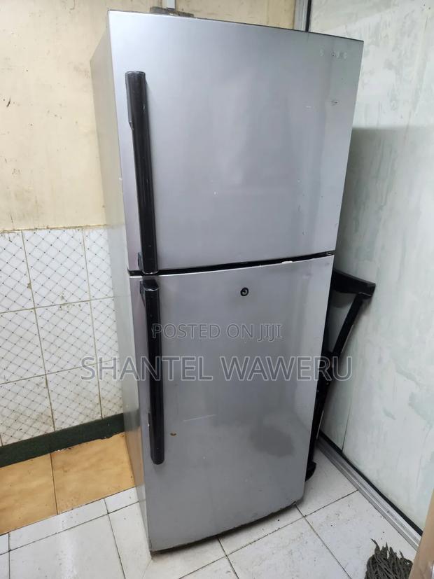 Samsung Specious Double Door Fridge 350litres - thumbnail 7