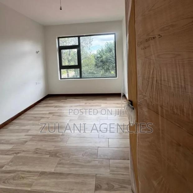 6bdrm Villa in Muthangari for sale - thumbnail 9