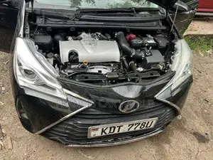 Toyota Vitz 2018 Black