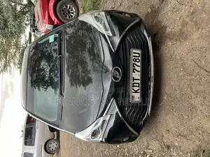 Toyota Vitz 2018 Black