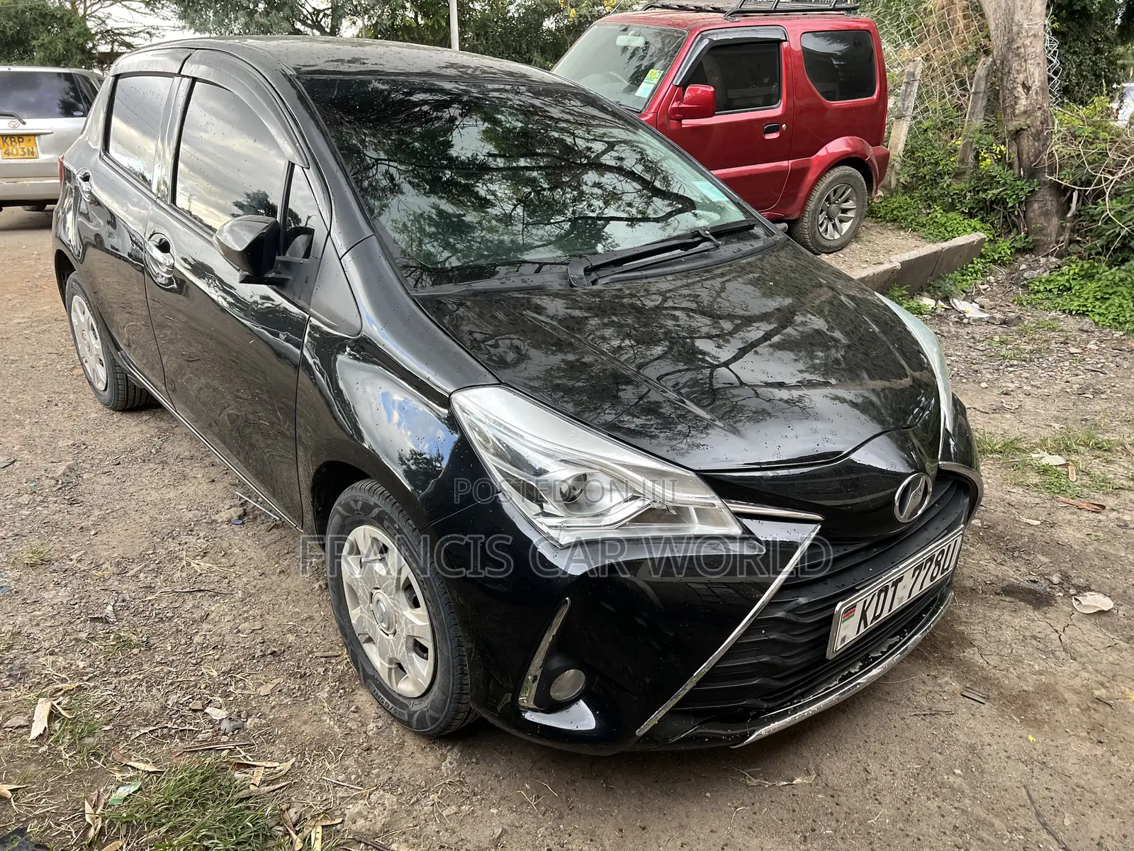 Toyota Vitz 2018 Black
