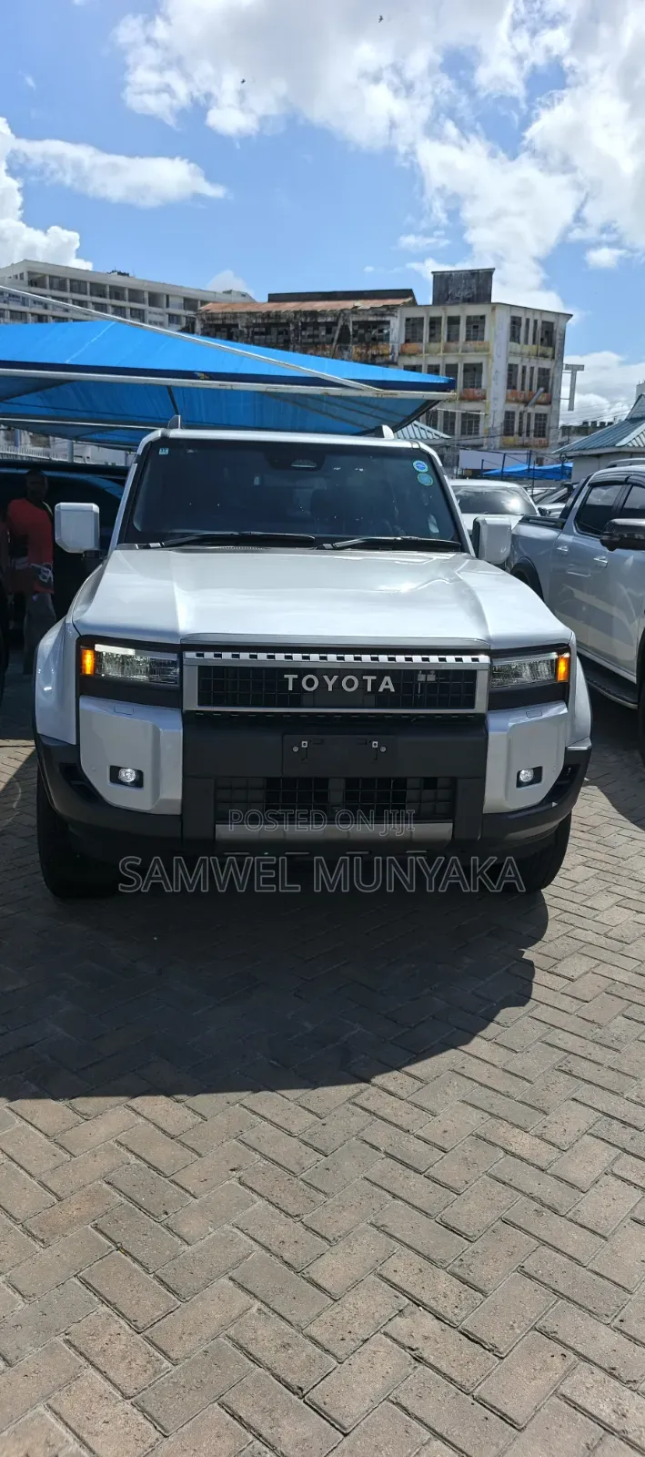 Toyota Land Cruiser Prado 2.8 2023 Pearl