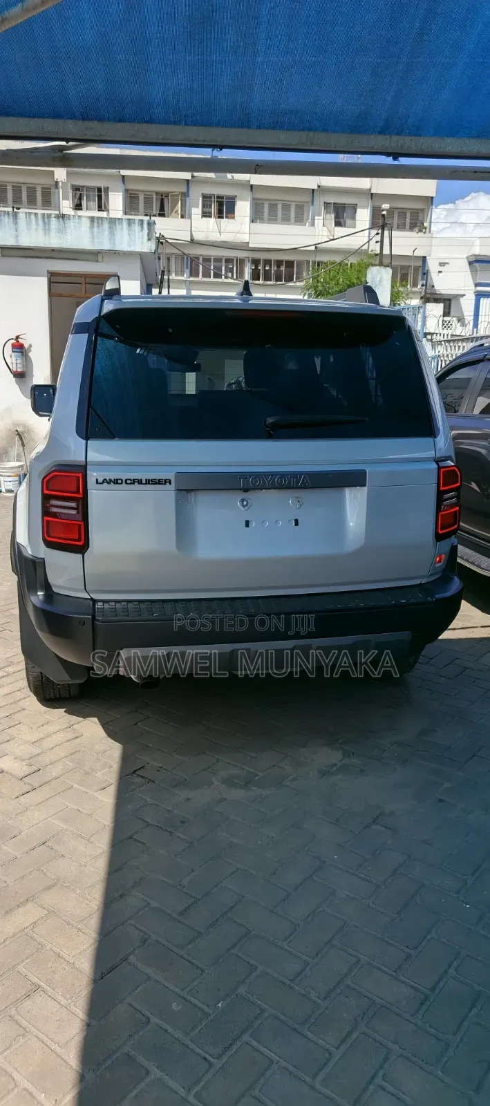 Toyota Land Cruiser Prado 2.8 2023 Pearl
