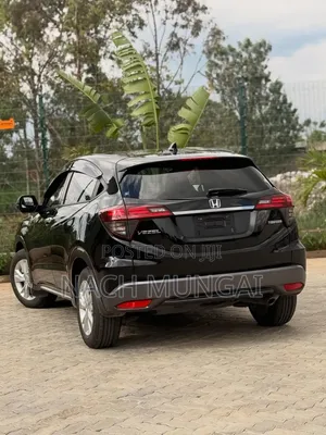Honda Vezel 1.5 2WD 2018 Black