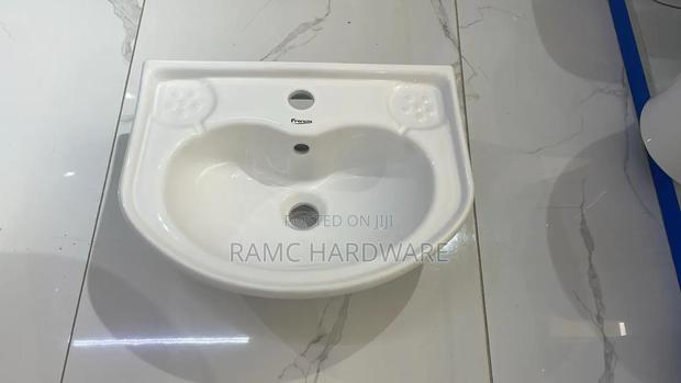 Hand Wash Basin 18"