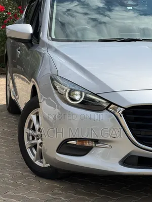 Mazda Axela 2018 Silver