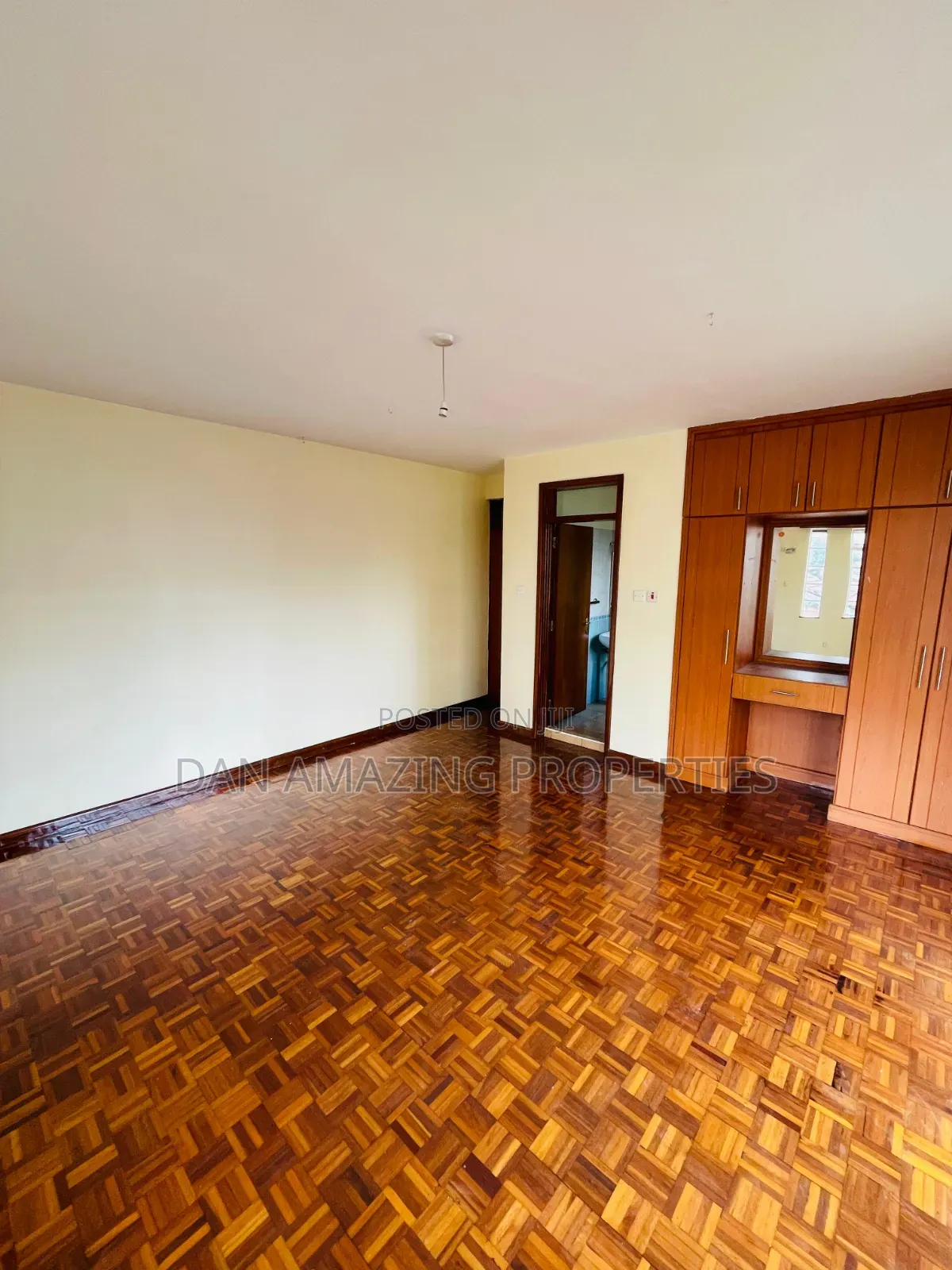 3bdrm Apartment in Kilimani Plus Dsq, Hurlingham for rent