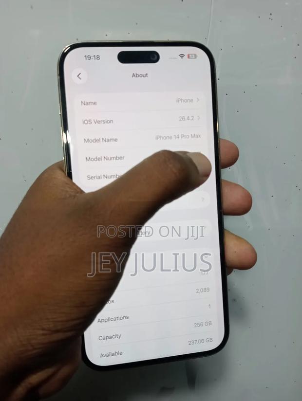 Apple iPhone 14 Pro Max 256 GB Gold - thumbnail 3