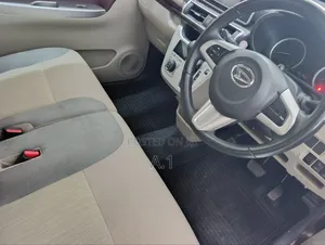 Daihatsu Cast 660 FWD 2019 Pink