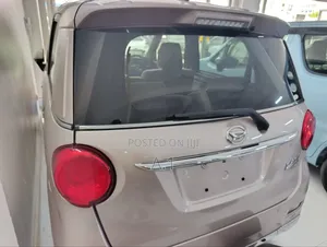 Daihatsu Cast 660 FWD 2019 Pink