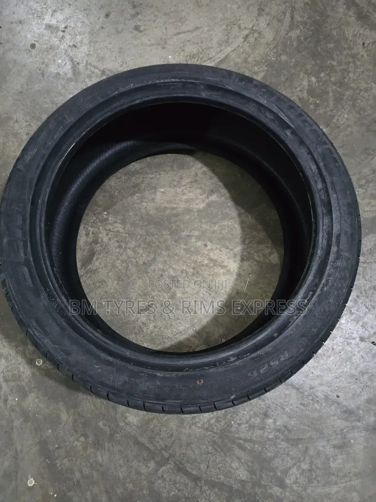 275 /40 R22 Kapsen Tyres (Highway)