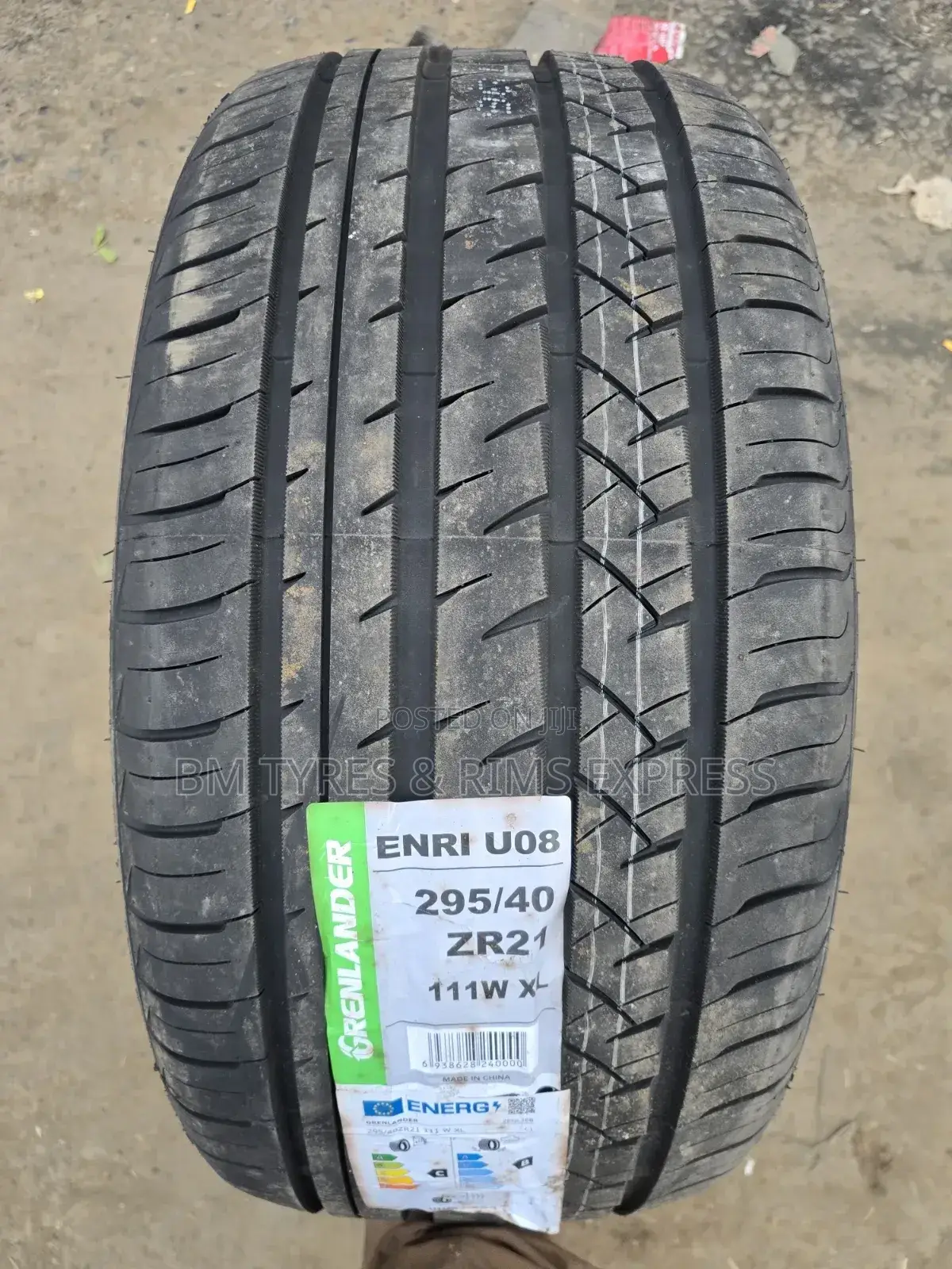 295/40 R21 Grenlander Tyres.