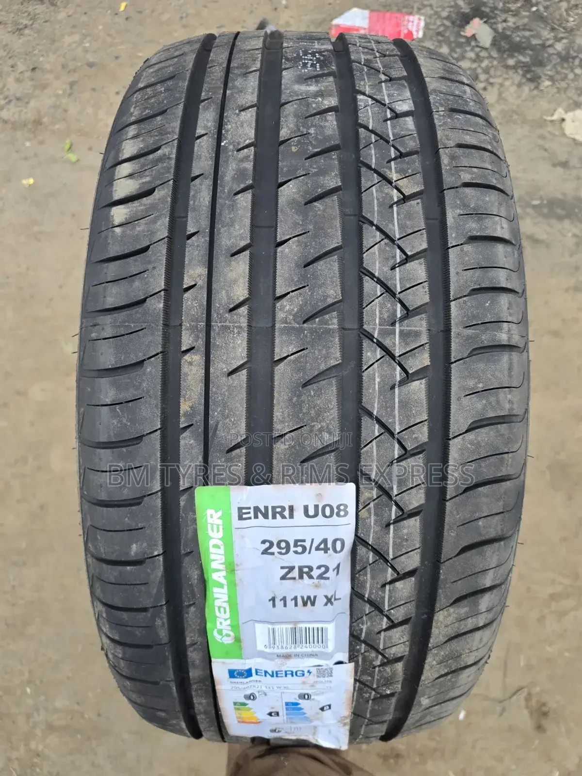 295/40 R21 Grenlander Tyres.