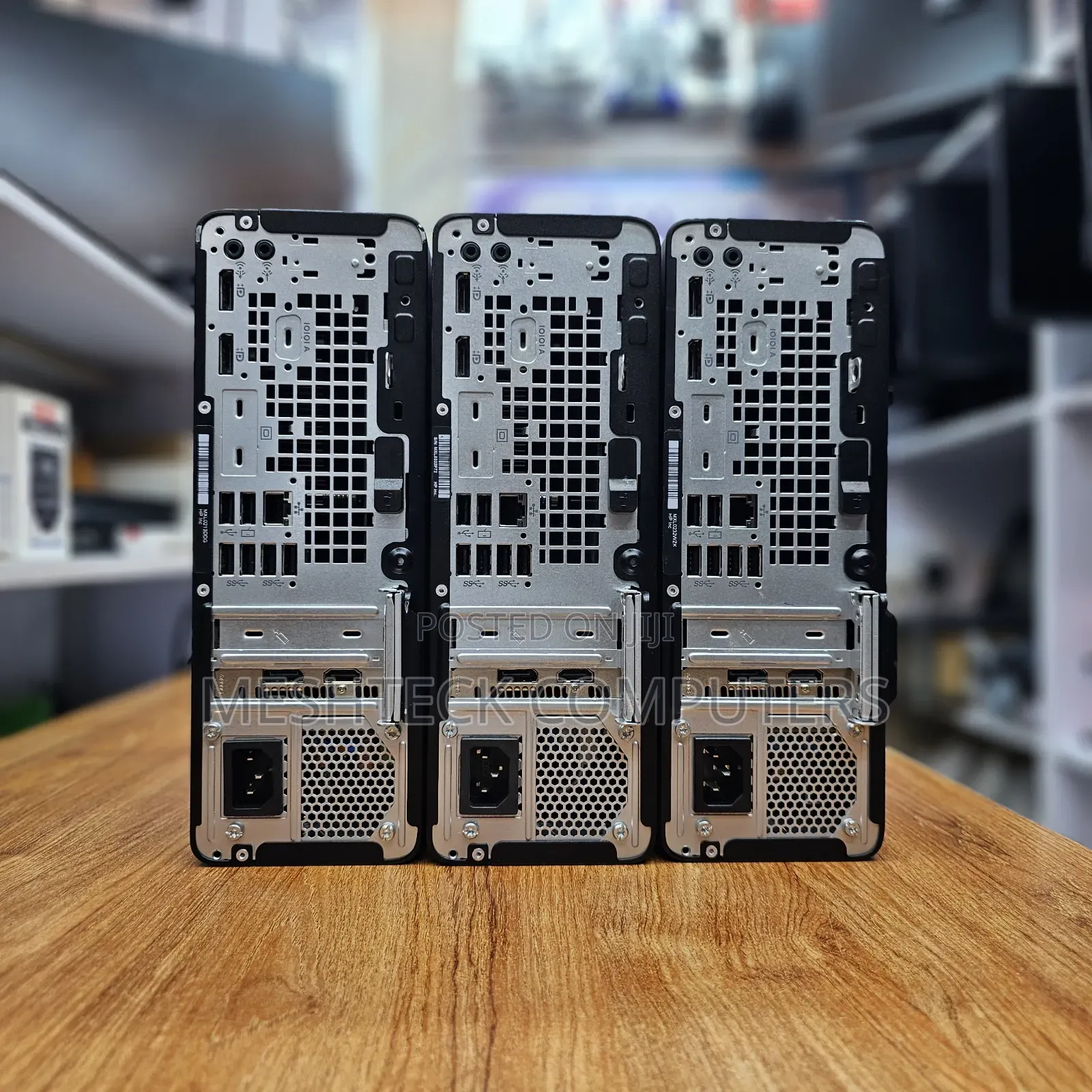 Desktop Computer HP EliteDesk 705 8GB AMD Ryzen 5 SSD 256GB