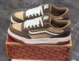 Vans Hylane Og White Black Sneakers – Classic Skate Style
