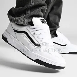 Vans Hylane Og White Sneakers – Classic Skate Style