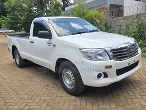 Toyota Hilux 2007 White