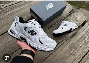 New Balance 530 Black Sneakers – Lightweight Retro Runner Style