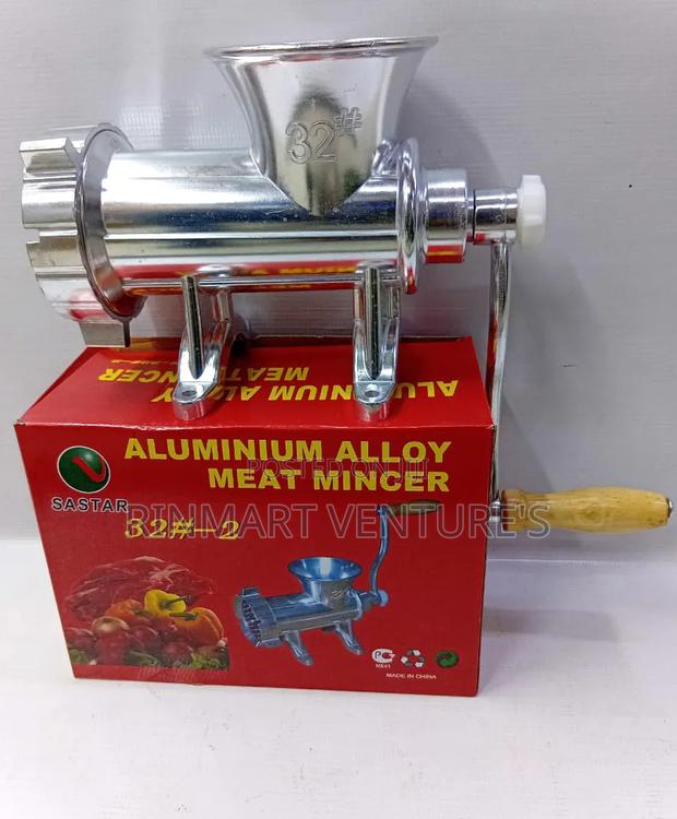 Professional Manual Meat Mincer 32