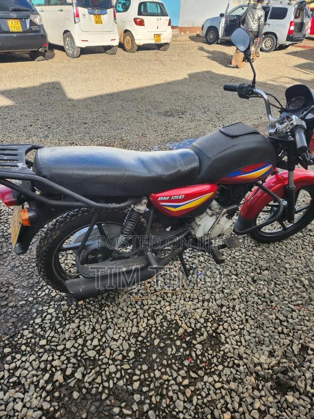 Bajaj Boxer 150 UG 2024 Red - thumbnail 3