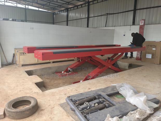 Inground Scissor Lift