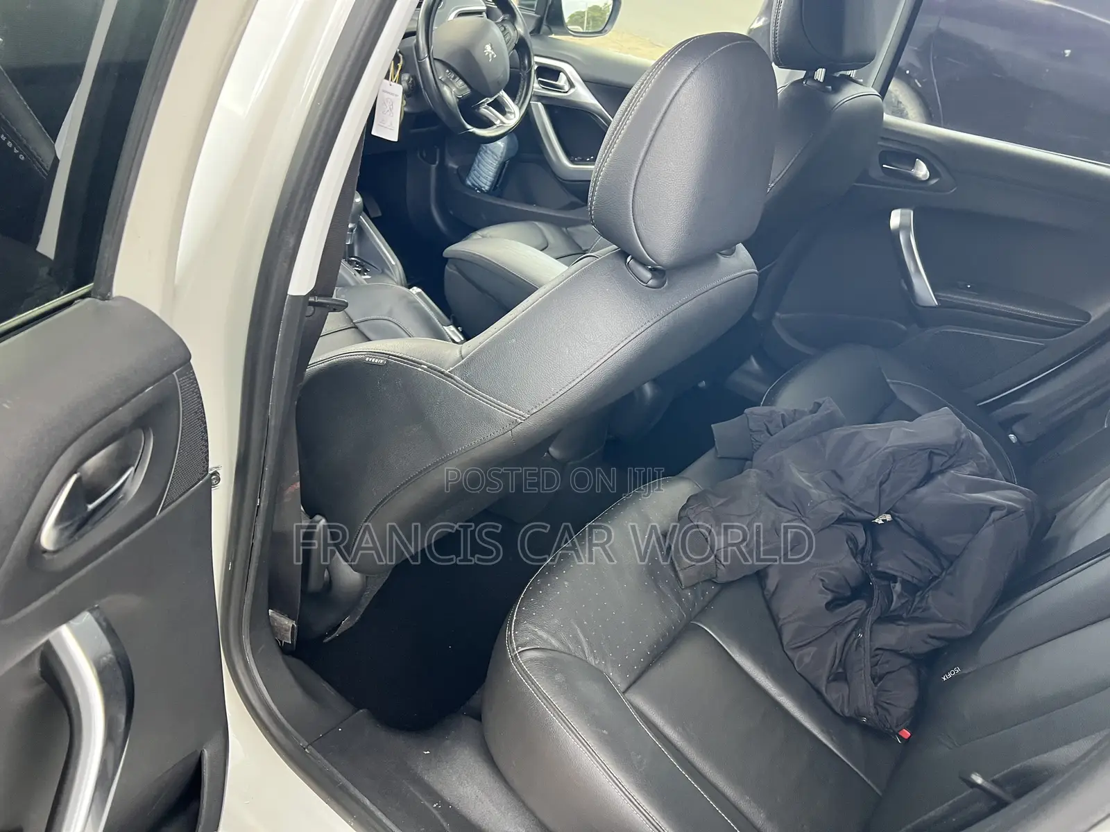 Peugeot 208 2018 White