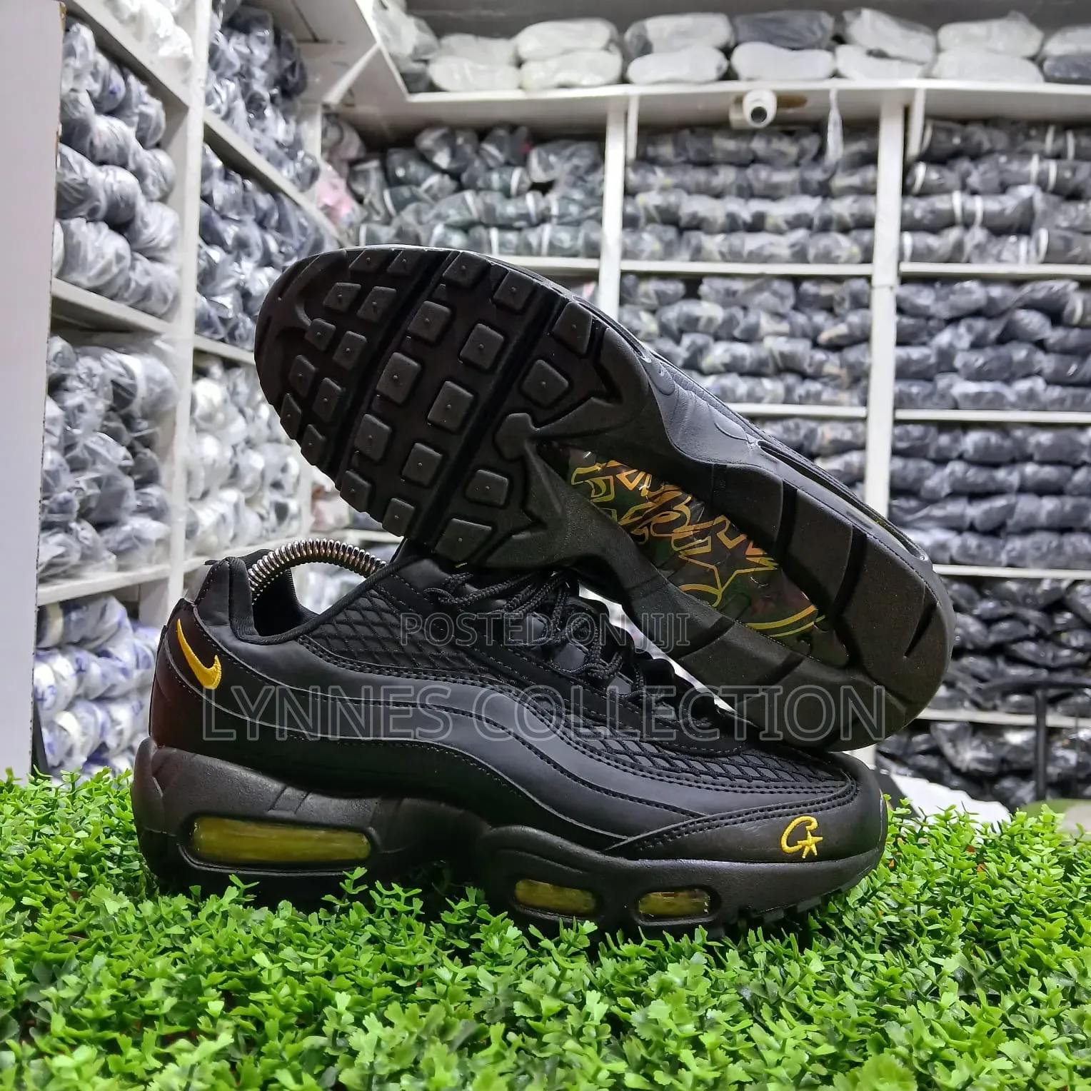 Nike Air Max 95 “Honey” Sneakers – Bold Gradient Street Classic