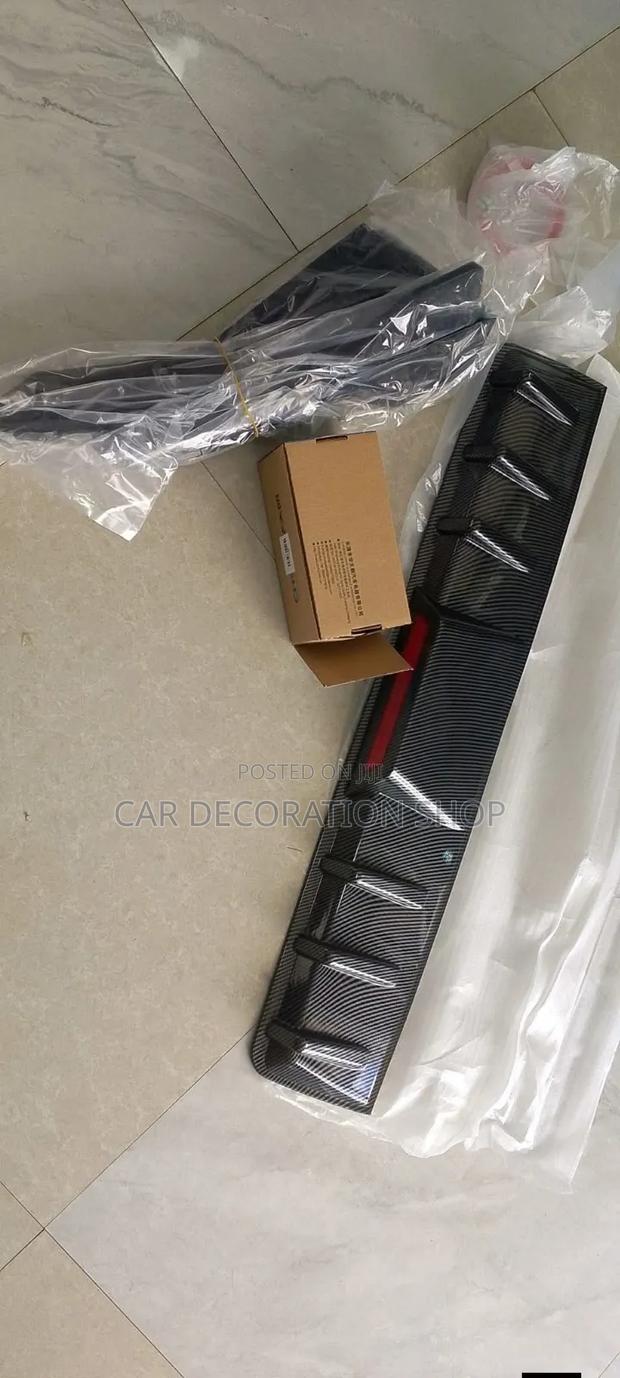 6fin Carbon Look Rear Bumper Diffuser With Red Brake Light Reflector