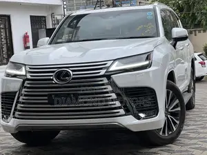 Lexus LX 2022 Pearl