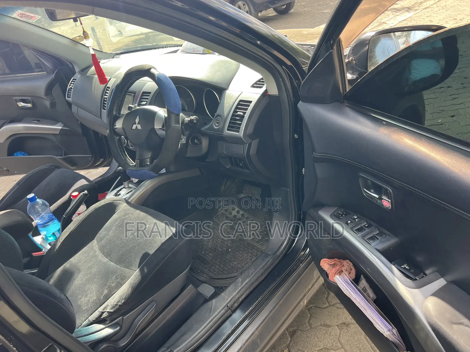 Mitsubishi Outlander 2012 Black