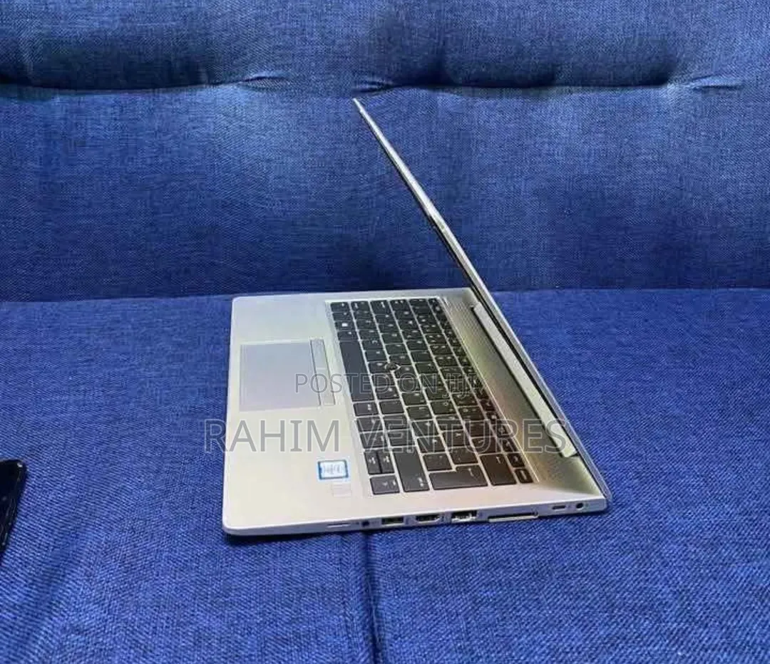 Laptop HP EliteBook 830 G6 8GB Intel Core i7 SSD 256GB