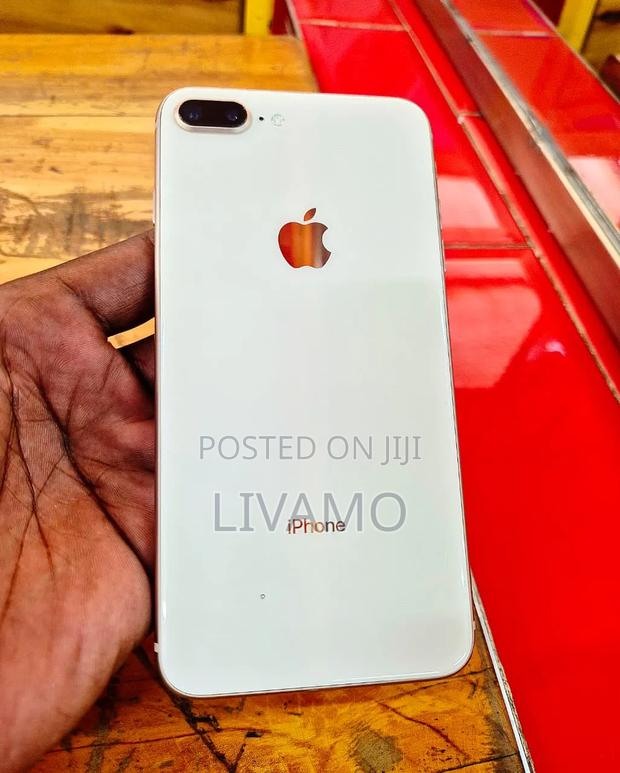 Apple iPhone 8 Plus 64 GB Gold - thumbnail 5