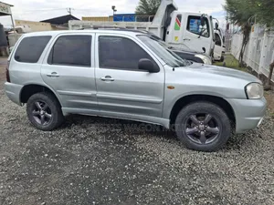 Mazda Tribute 2004 Silver