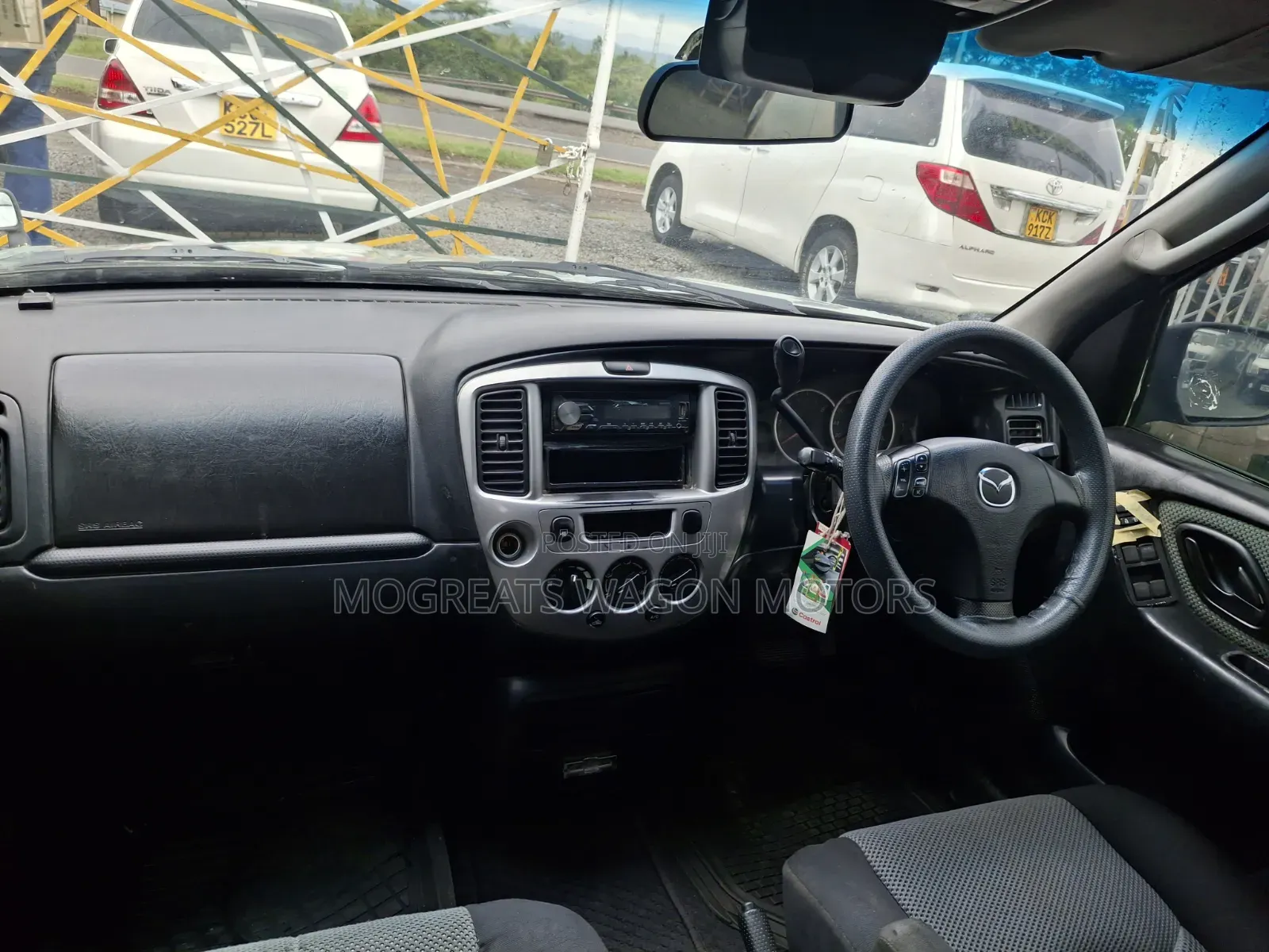 Mazda Tribute 2004 Silver