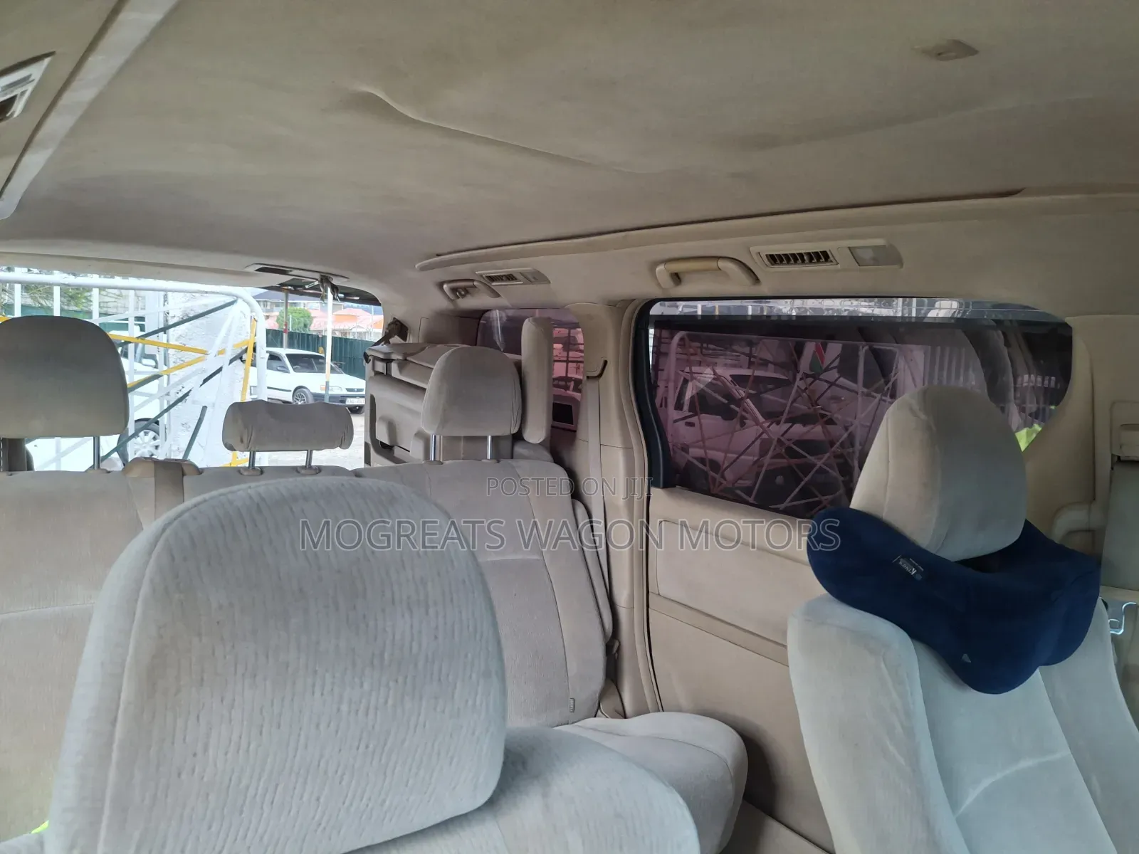 Toyota Alphard 2010 White