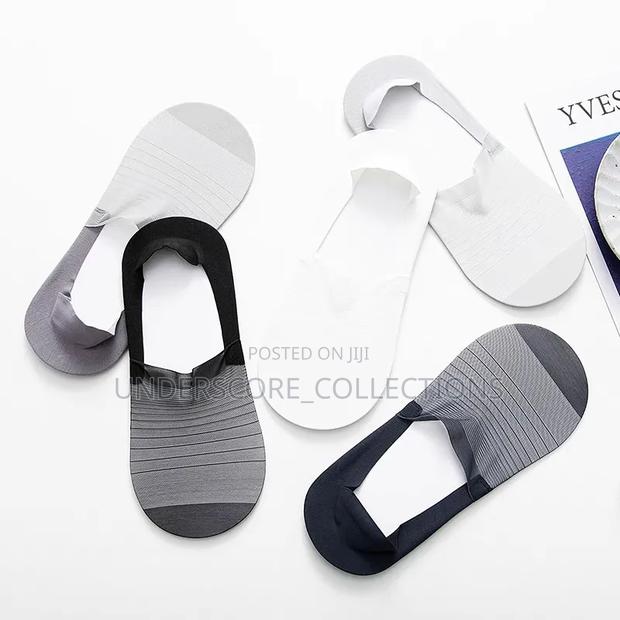 Invisible Ice Silk Breathable Socks - thumbnail 2