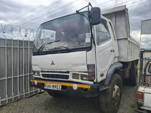 Mitsubishi Tipper
