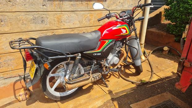 Honda CB 2020 Red - thumbnail 2