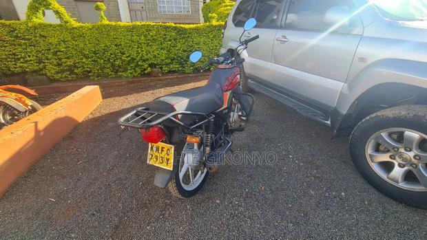 Honda CB 2020 Red - thumbnail 3