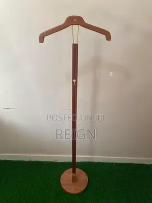 Executive Mahogany Trench Coat/Suit Hanger With Accessories Hock
