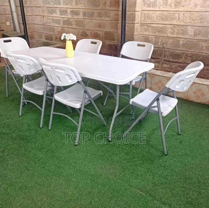 Foldable Table