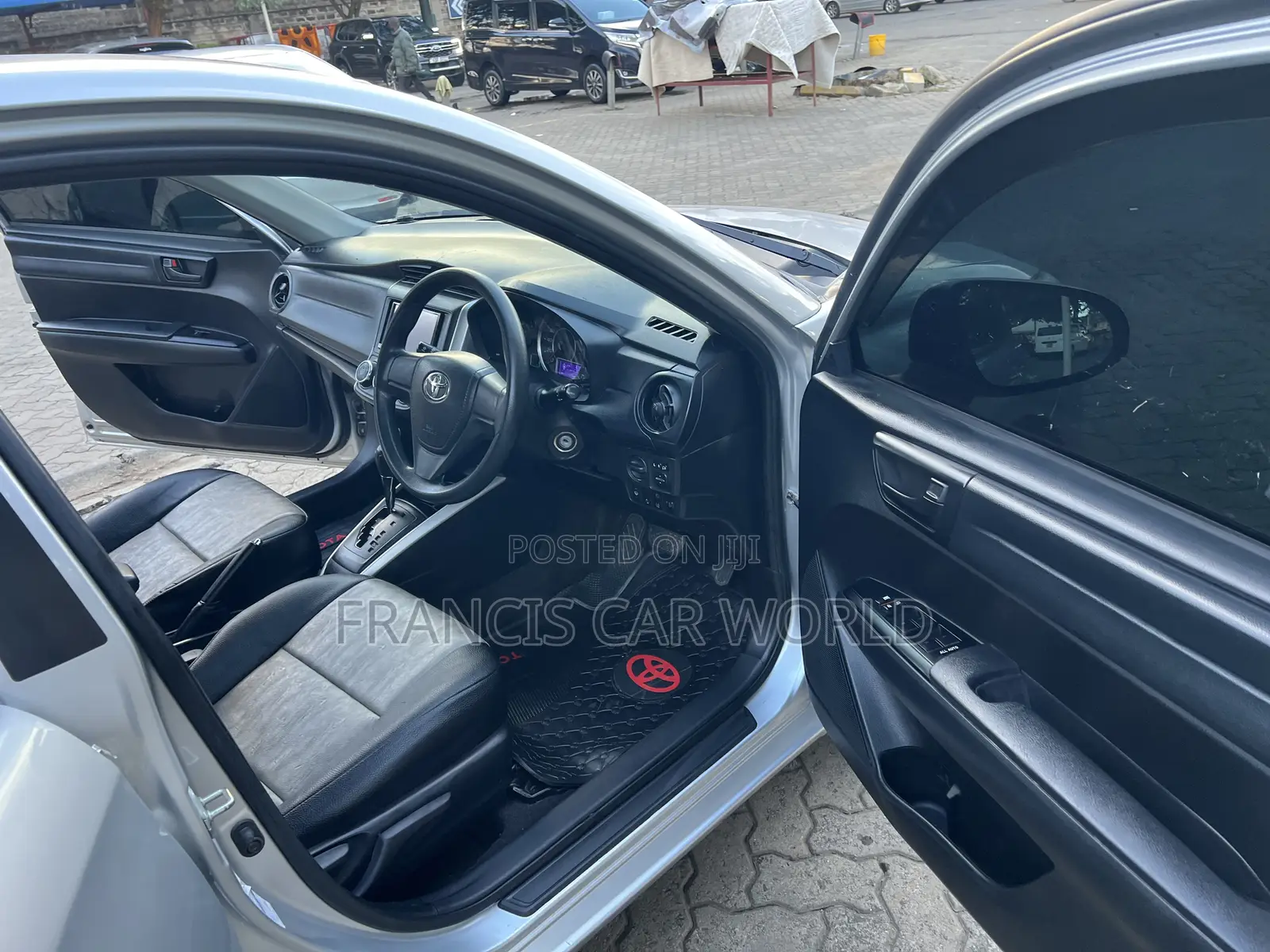 Toyota Corolla Fielder 2019 Silver