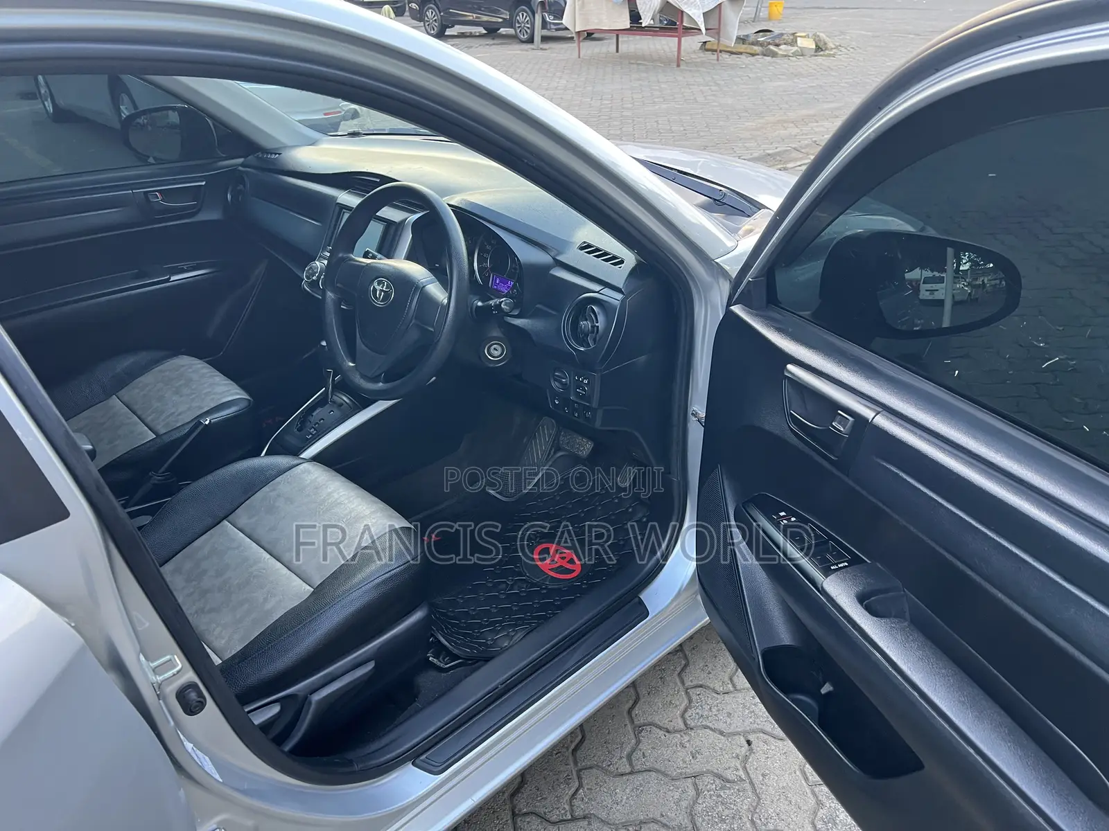 Toyota Corolla Fielder 2019 Silver