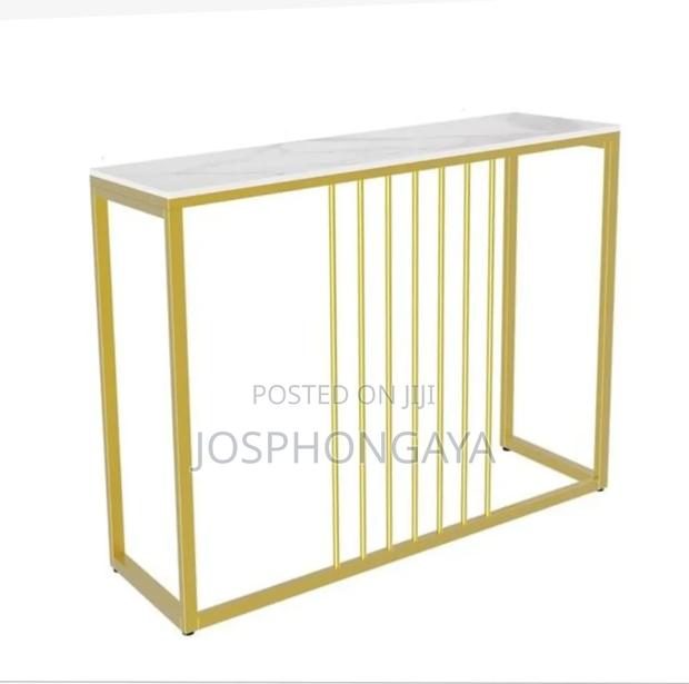 R8 Sided Console Table for Sale - main view