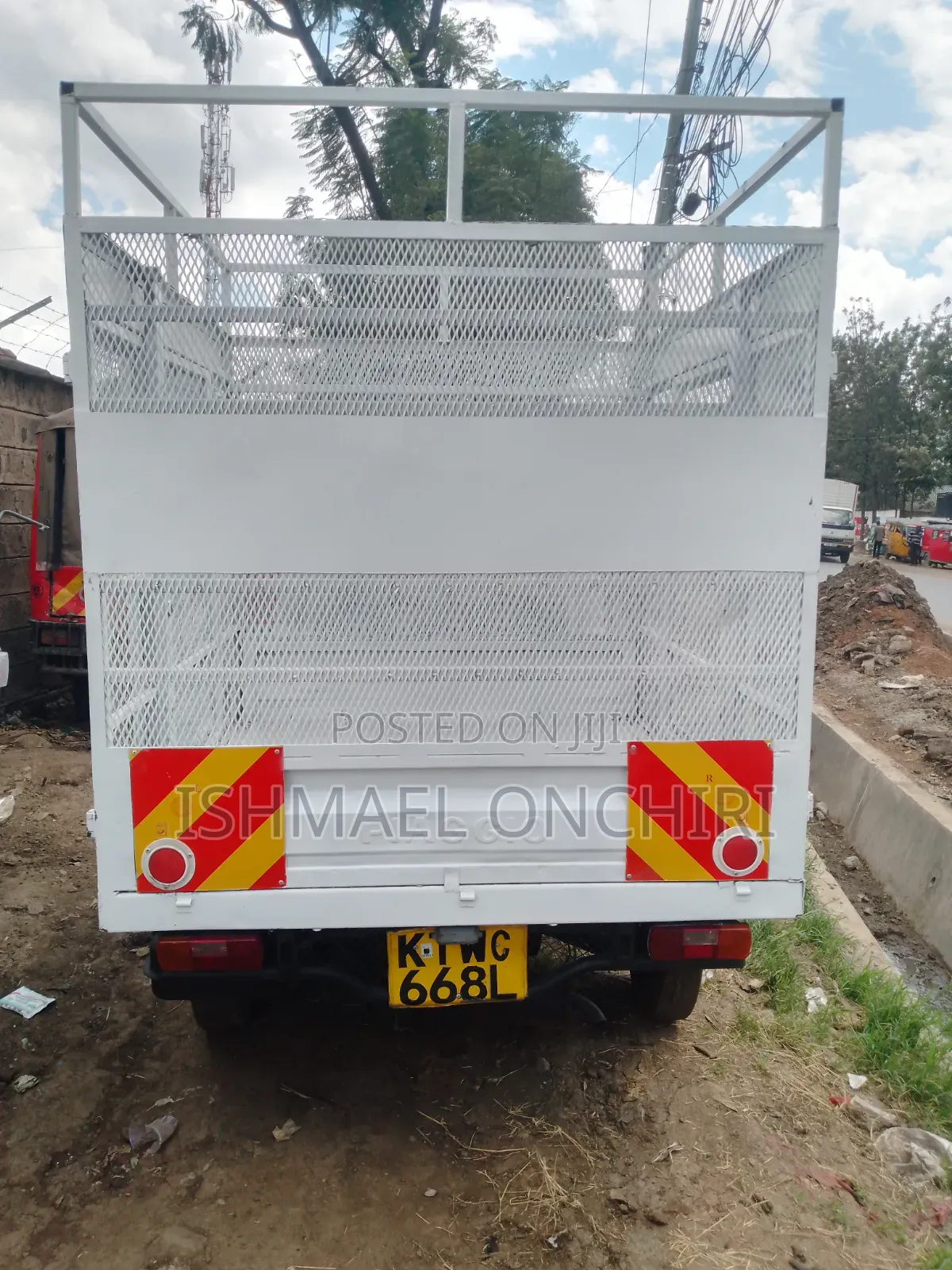 Piaggio 2023 White