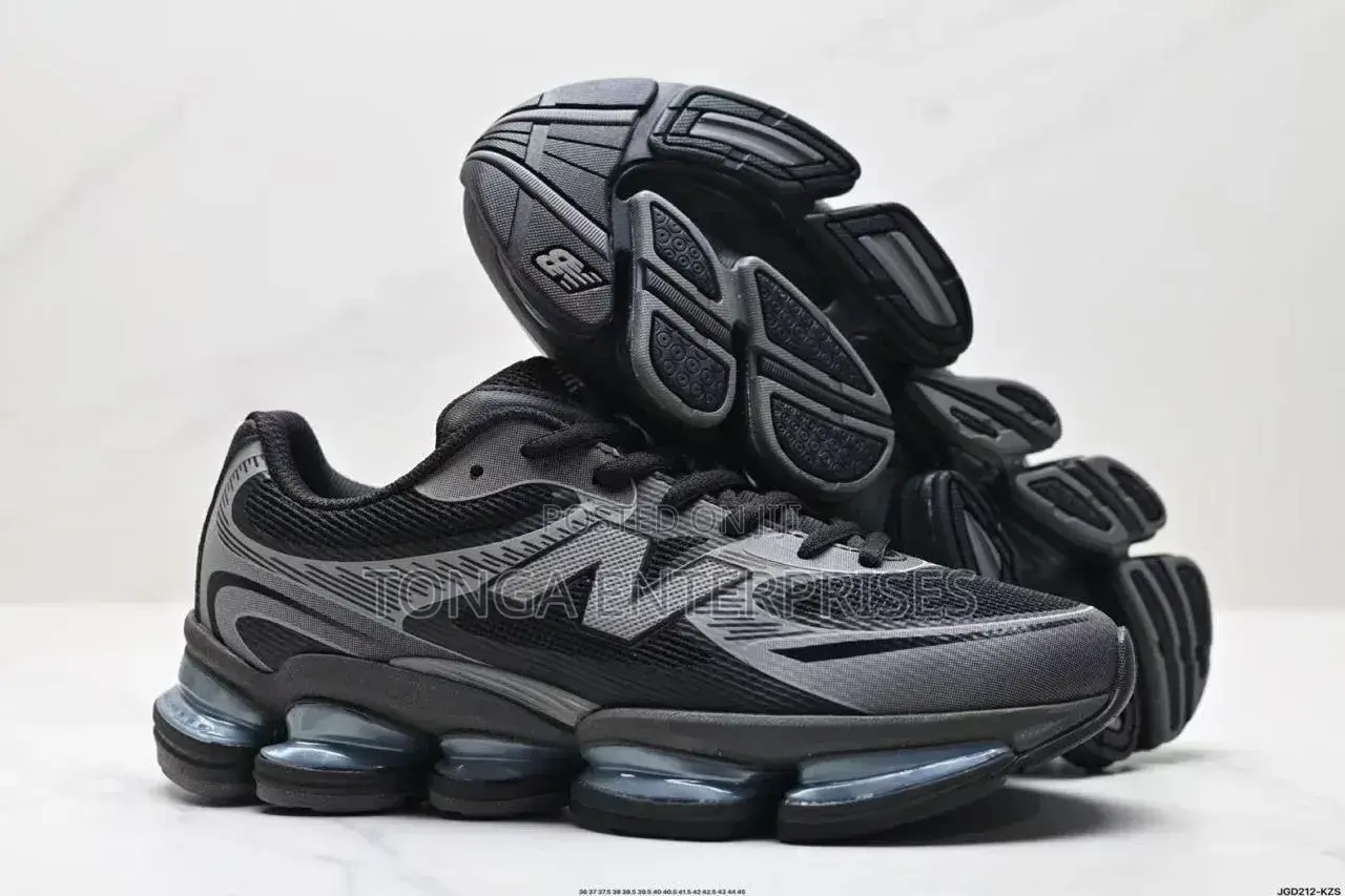 New Balance Abzorb 2000
